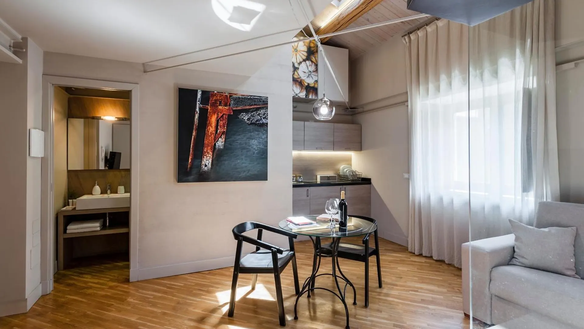 Ferrini Home - Via Monte Sant'Agata Catania 0*,  Italien